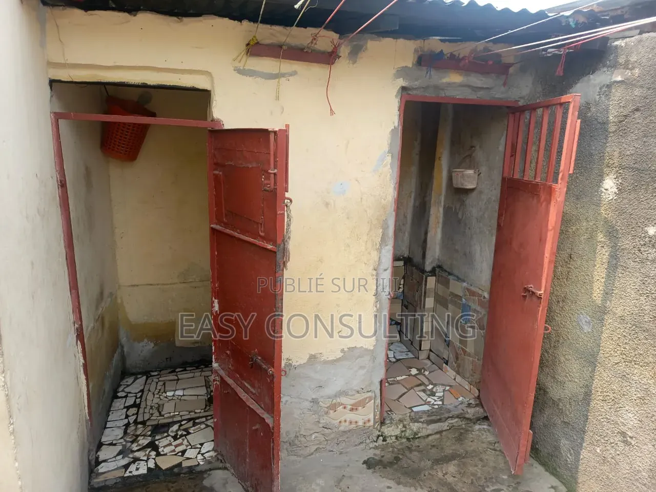 1chbre Villa dans Quartier 9, Ndjili à Vendre