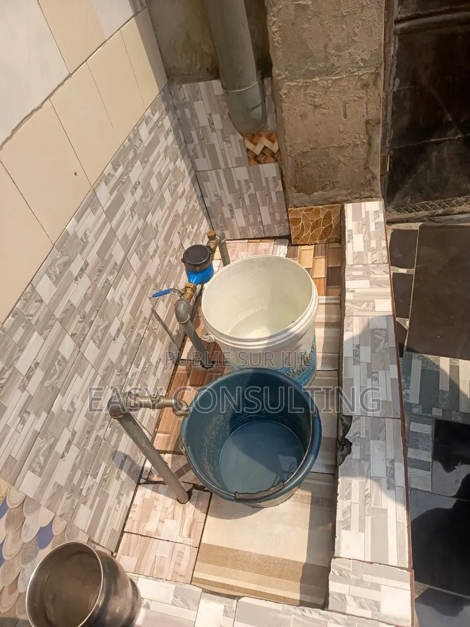 1chbre Villa dans Quartier 9, Ndjili à Vendre