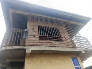 2chbre Villa dans Quartier 13, Ndjili à Vendre