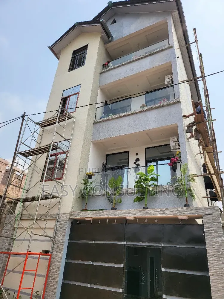 2chbre Villa dans Oasis, Bandalungwa à Vendre