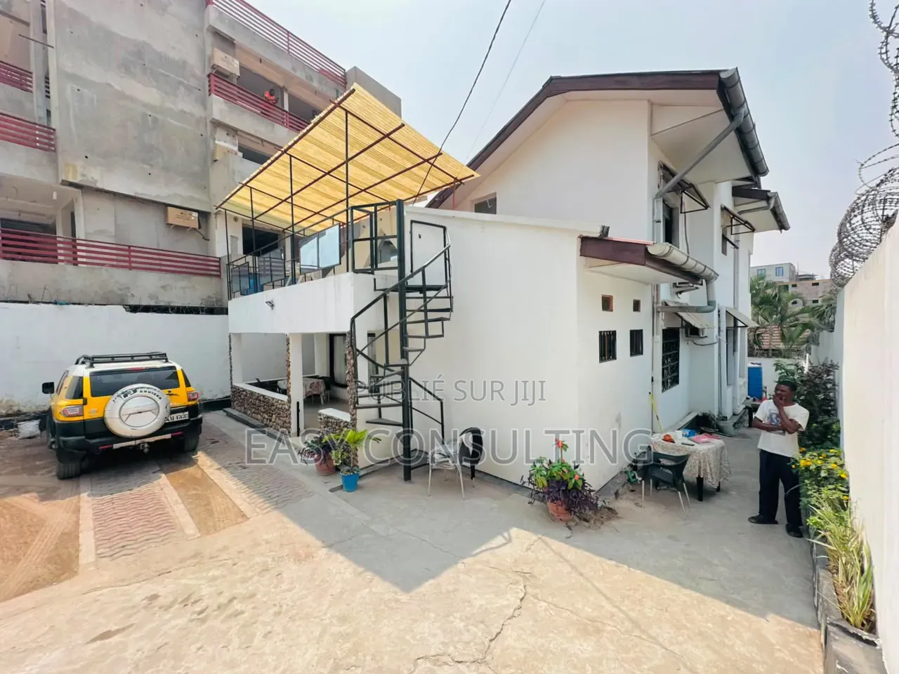 4chbre Villa dans Jolie Parc, Ngaliema à Vendre