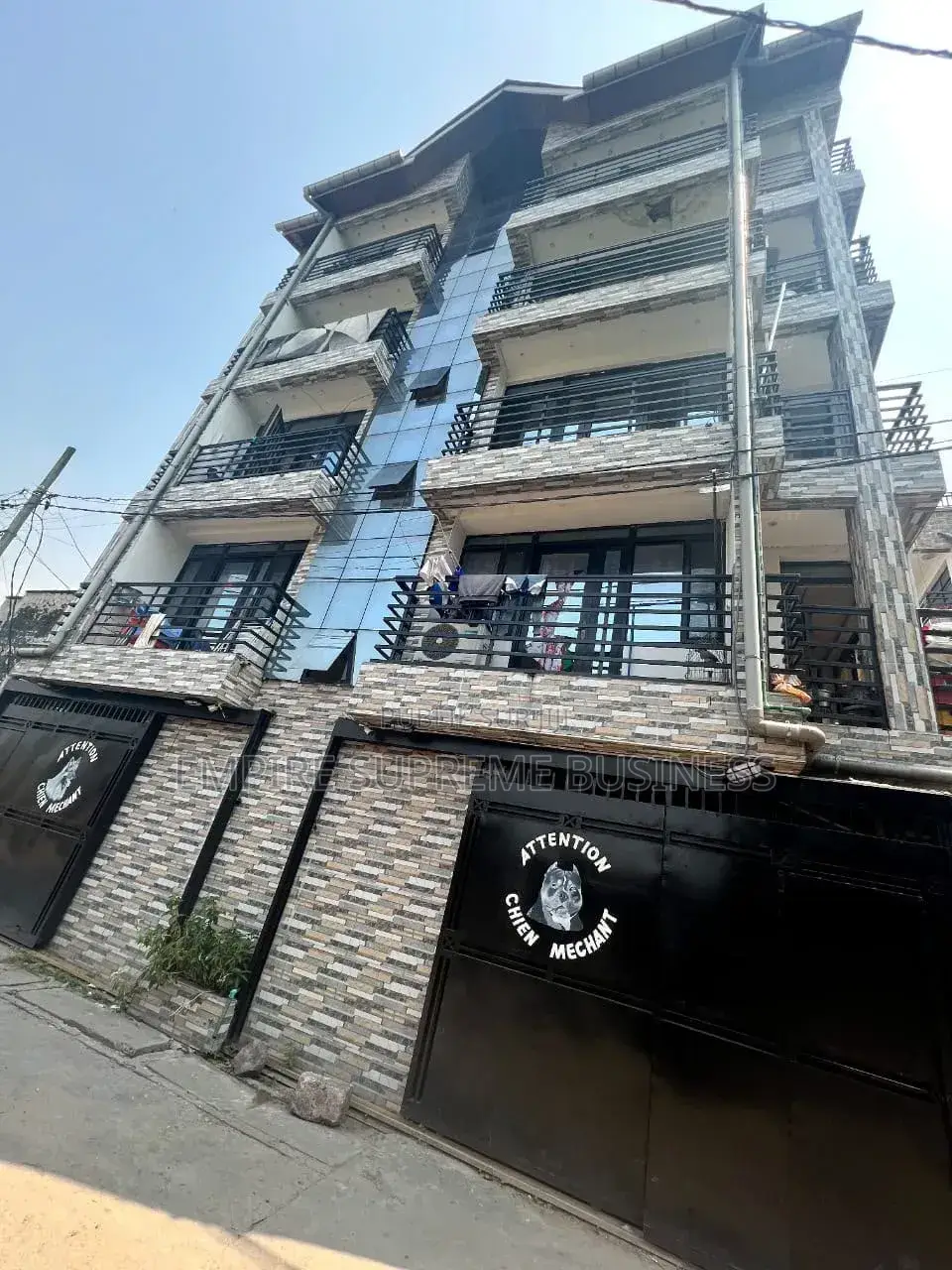 14chbre Blocs d'appartements dans Empire Suprême, Limete à Vendre