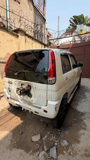 Daihatsu Terios 2008 Blanc