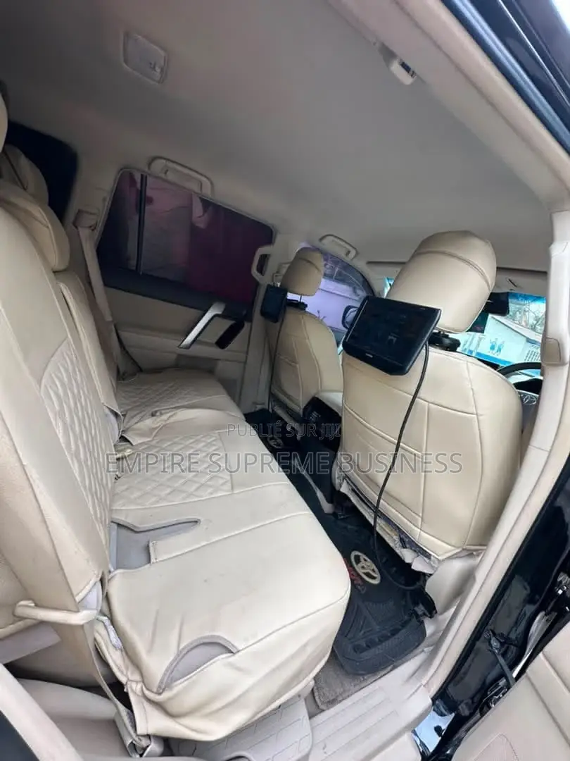 Toyota Land Cruiser Prado 2020 Gris