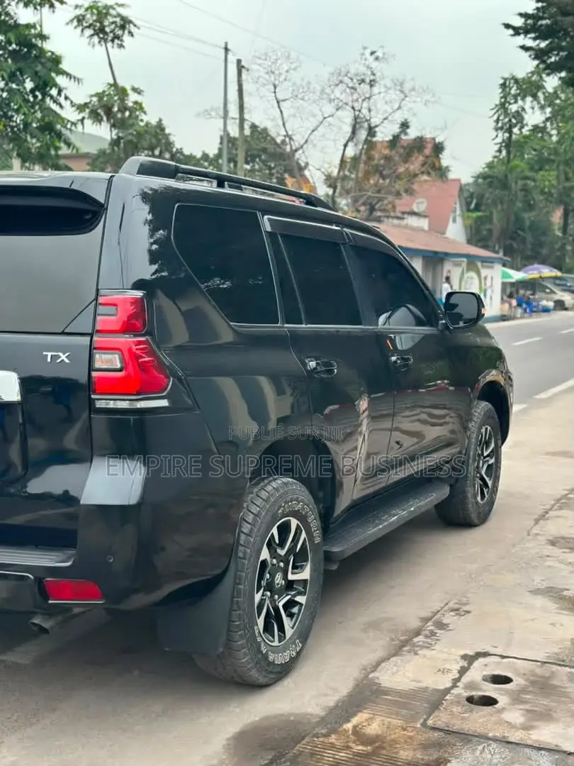 Toyota Land Cruiser Prado 2020 Gris