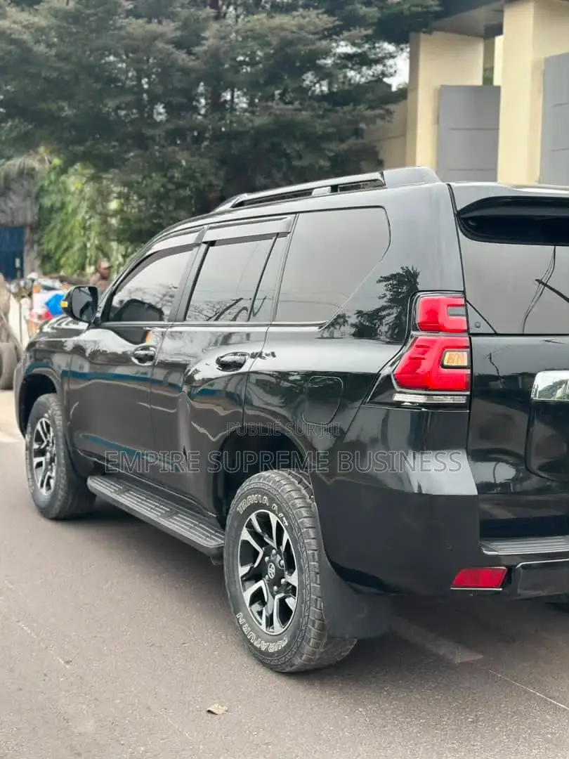 Toyota Land Cruiser Prado 2020 Gris