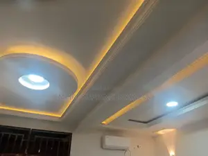 1chbre Appartement dans Empire Supreme, Ngaliema à Louer