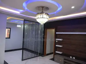 2chbre Appartement dans Kasa-Vubu à Louer