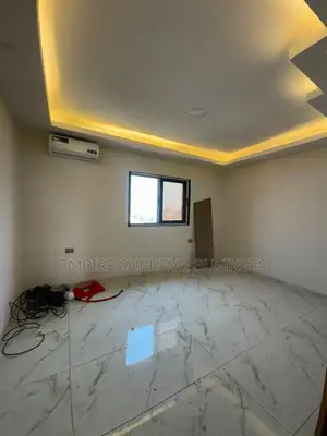 2chbre Appartement dans Empire Supreme, Ngaliema à Louer