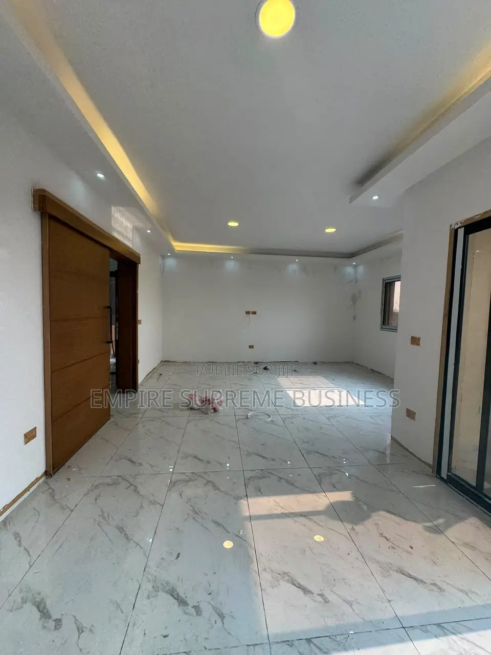 2chbre Appartement dans Empire Supreme, Ngaliema à Louer