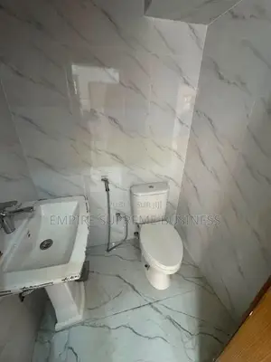 2chbre Appartement dans Empire Supreme, Ngaliema à Louer