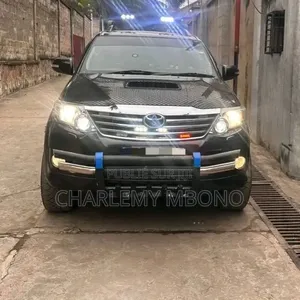 Toyota Fortuner 2015 Noir