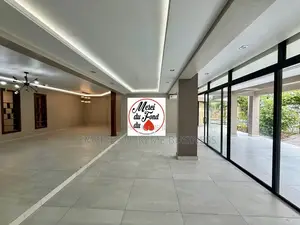 4chbre Villa dans Empire Supreme, Ngaliema à Vendre