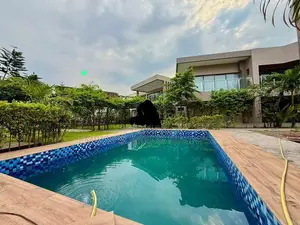 4chbre Villa dans Empire Supreme, Ngaliema à Vendre