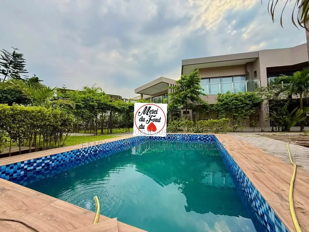 4chbre Villa dans Empire Supreme, Ngaliema à Vendre