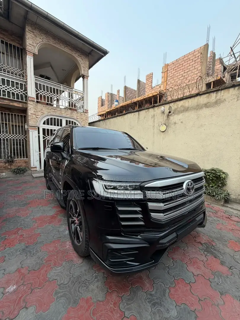 Toyota Land Cruiser 2024 Noir