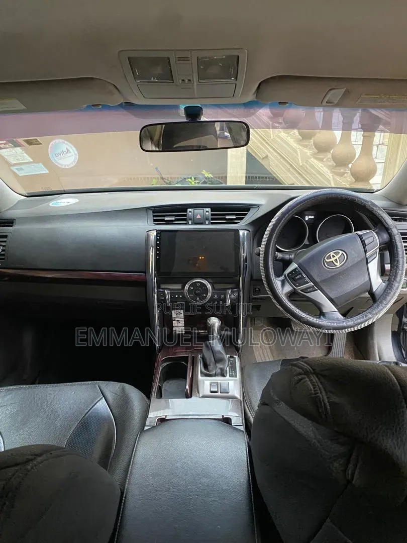 Toyota Mark X 2010 Noir