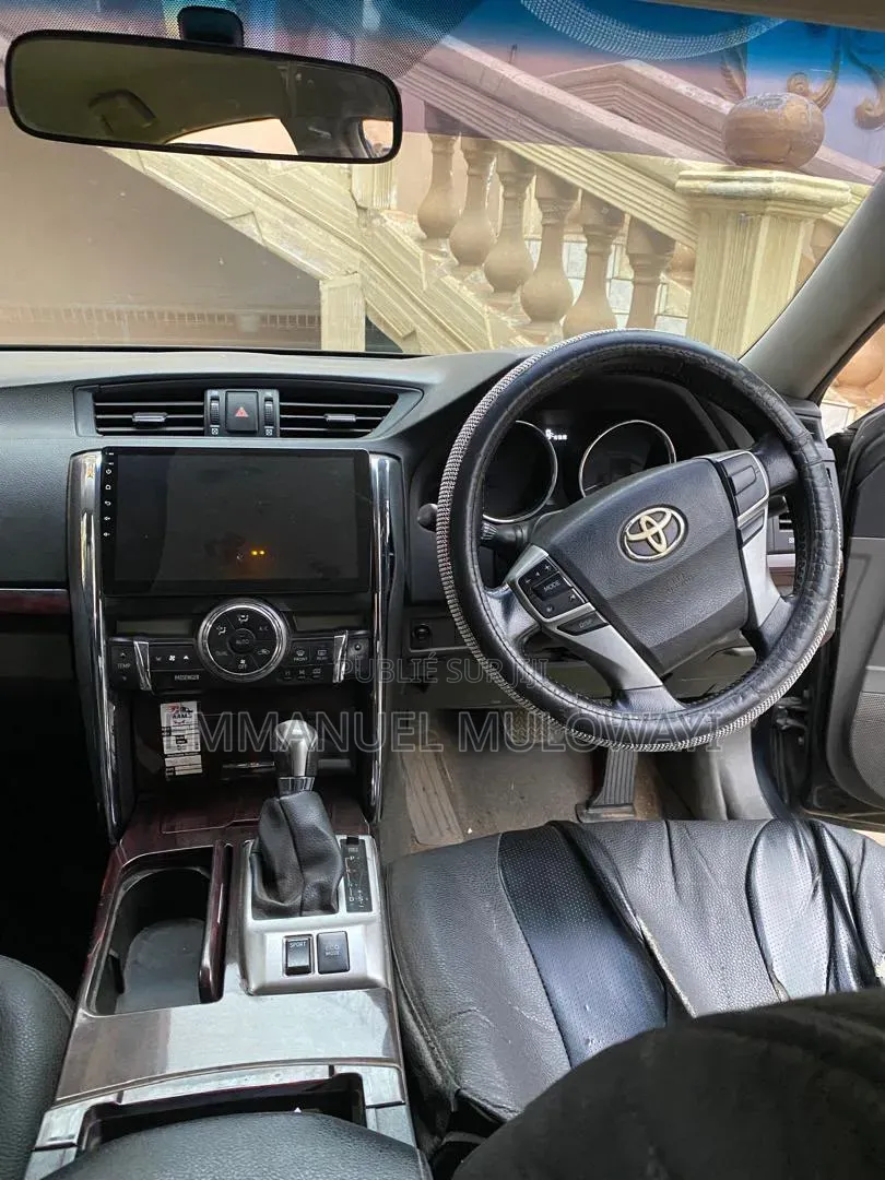 Toyota Mark X 2010 Noir