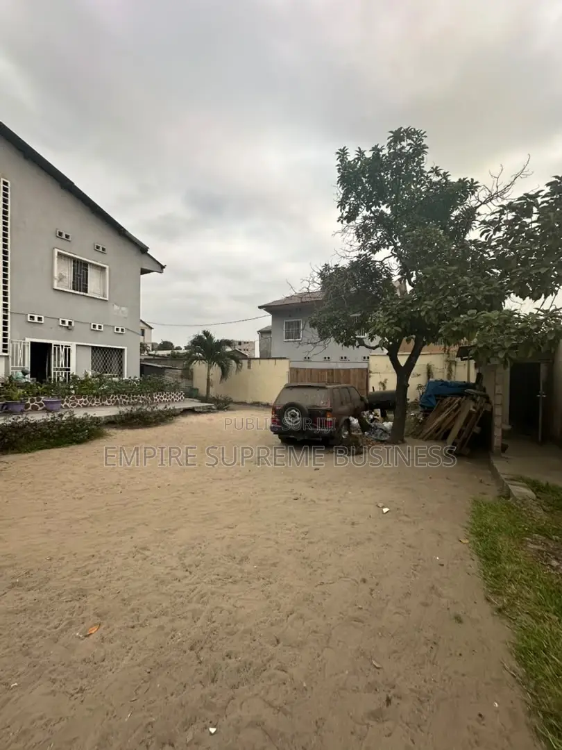 Vente – Parcelle en Morcellement À Limete 5e Rue Résidentielle