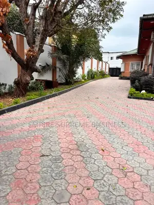 4chbre Villa dans Empire Supreme, Ngaliema à Louer