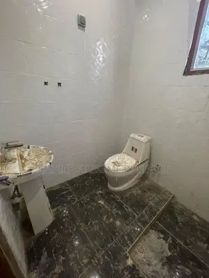 2chbre Appartement dans Empire Supreme, Ngaliema à Louer