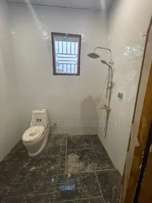 2chbre Appartement dans Empire Supreme, Ngaliema à Louer
