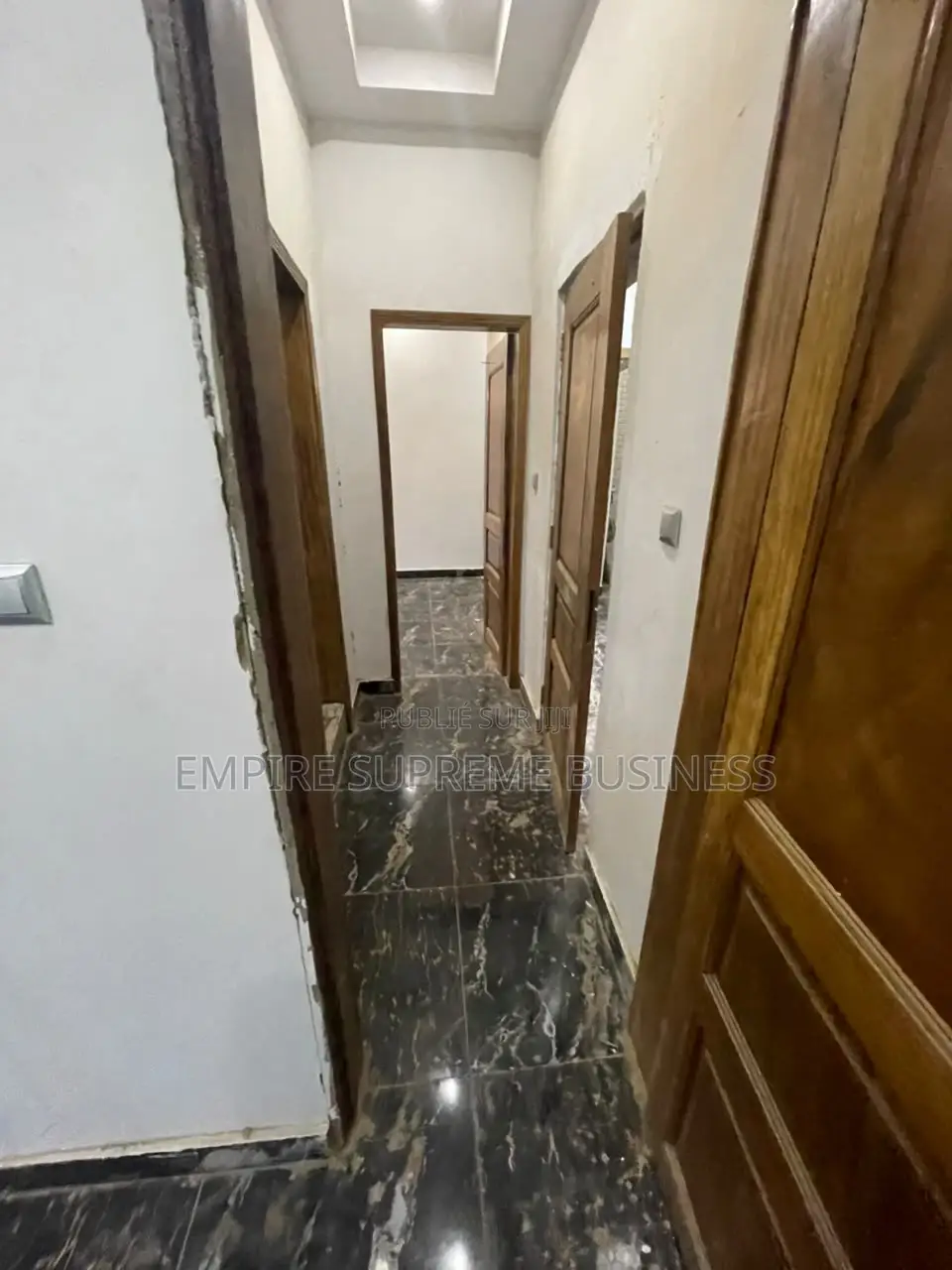 2chbre Appartement dans Empire Supreme, Ngaliema à Louer