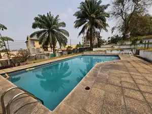 4chbre Villa dans Empire Supreme, Ngaliema à Louer