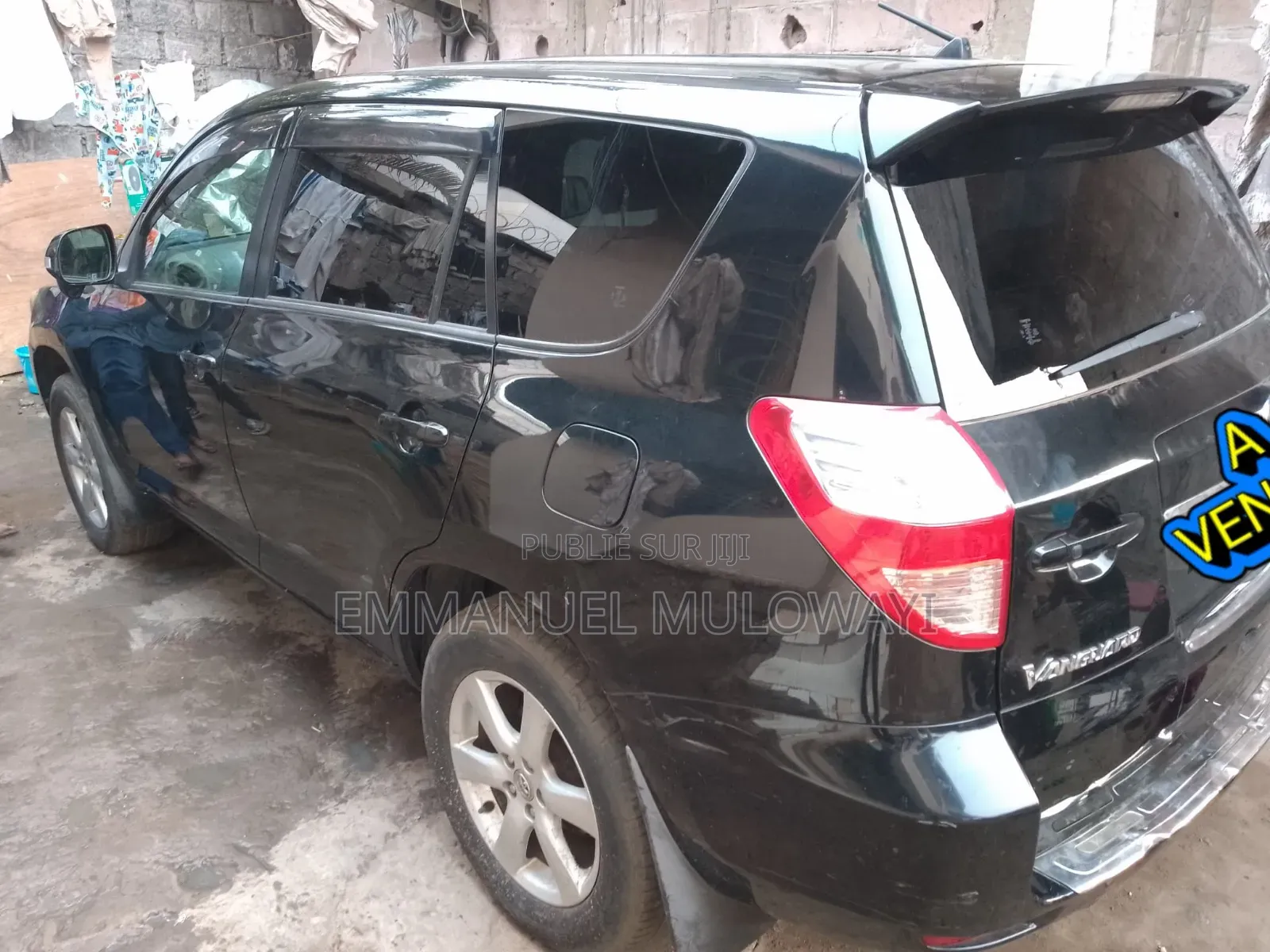 Toyota Vanguard 2010 Noir