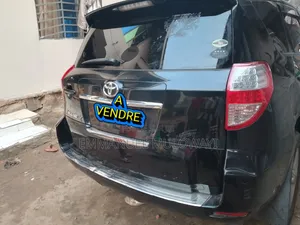 Toyota Vanguard 2010 Noir