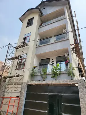 Immeuble a Vendre a Bandal
