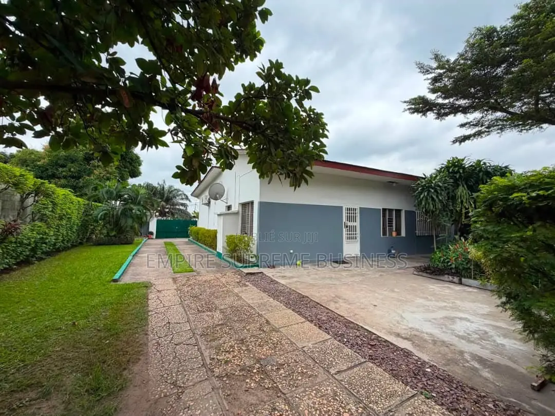 3chbre Villa dans Empire Supreme, Ngaliema à Louer