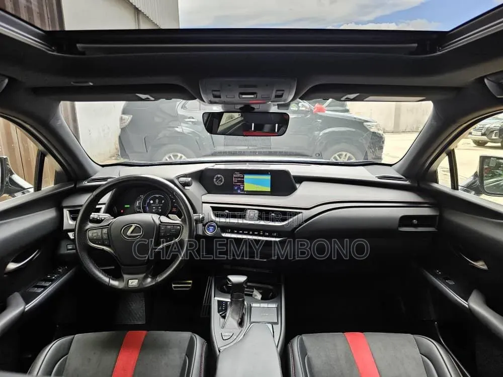 Lexus UX 2021 Gris
