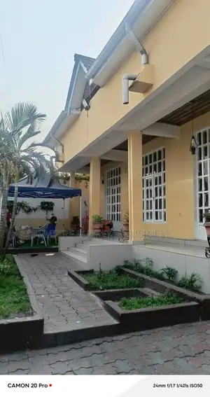 3chbre Maison dans Empire Supreme, Lemba à Vendre