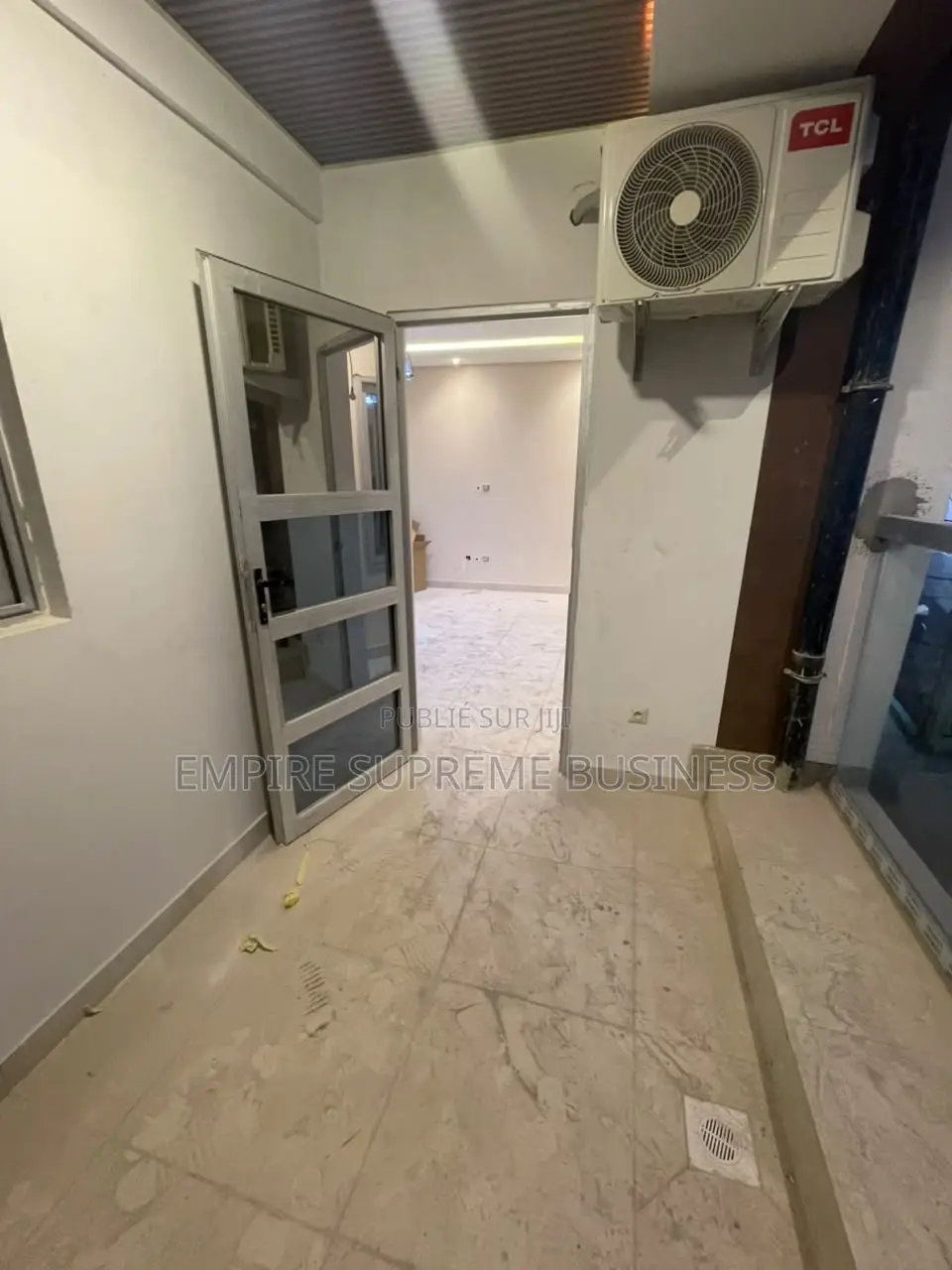 6chbre Appartement dans Empire Supreme, Ngaliema à Louer