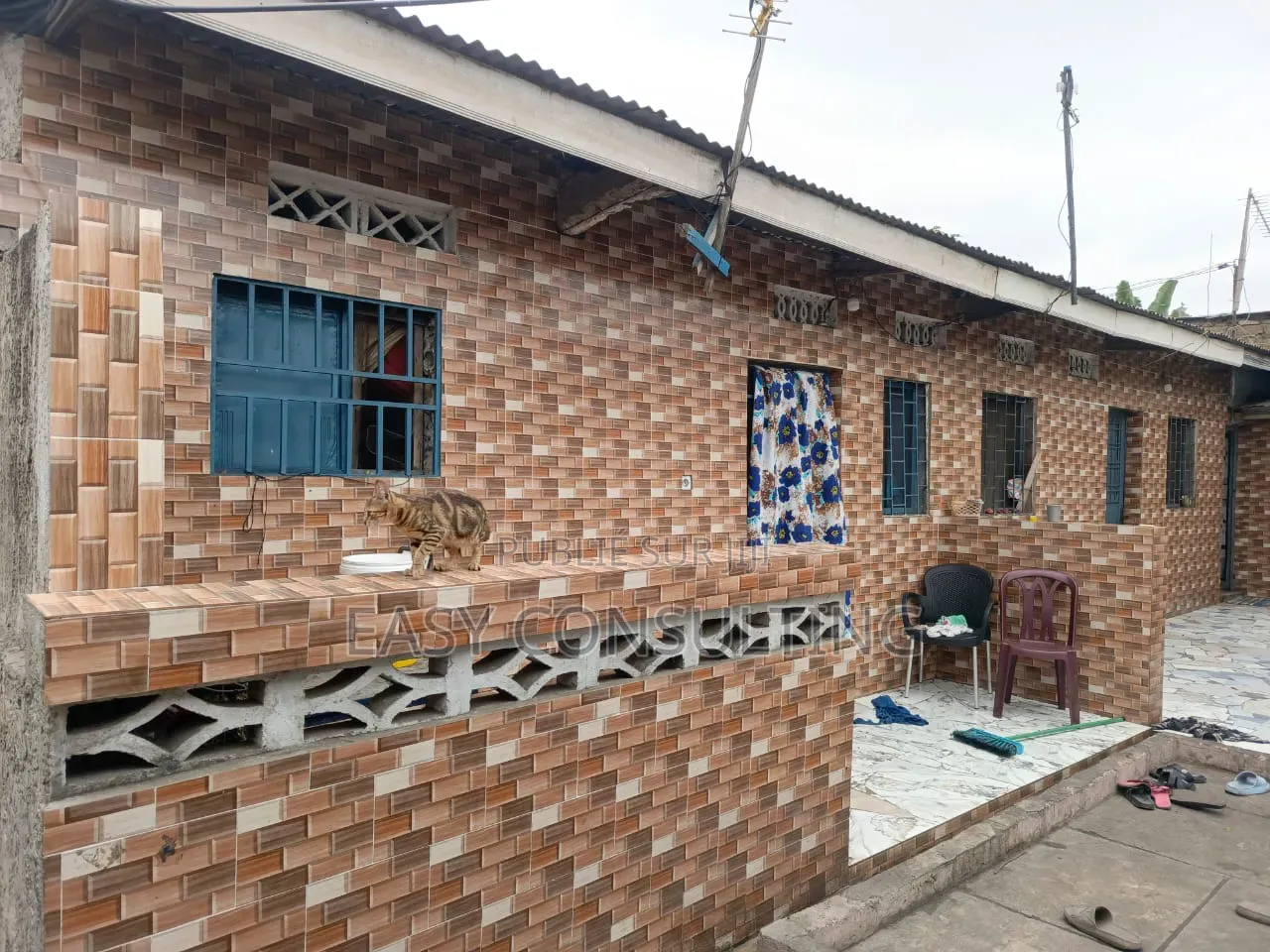 2chbre Villa dans Elengesa, Makala à Vendre