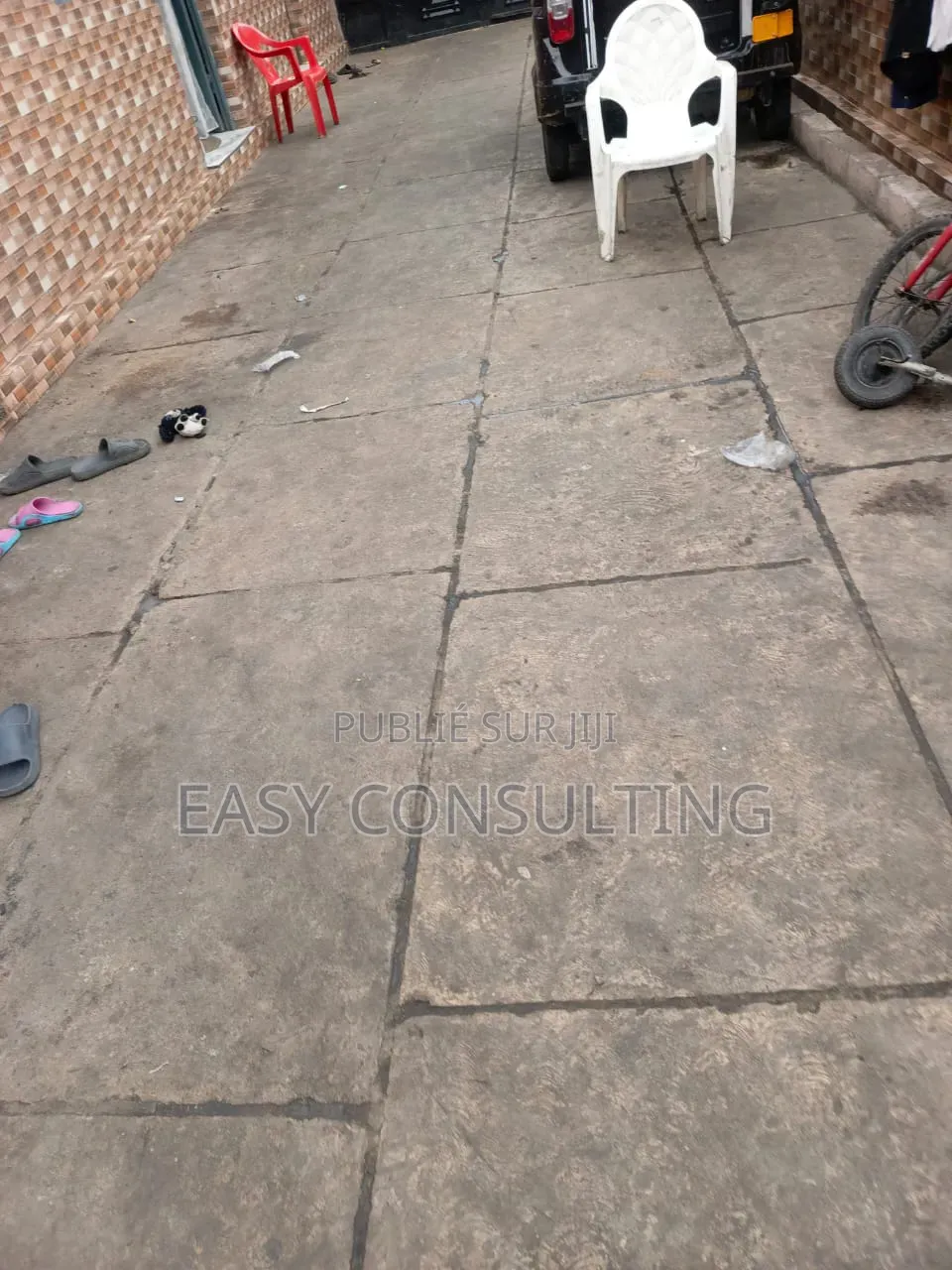 2chbre Villa dans Elengesa, Makala à Vendre