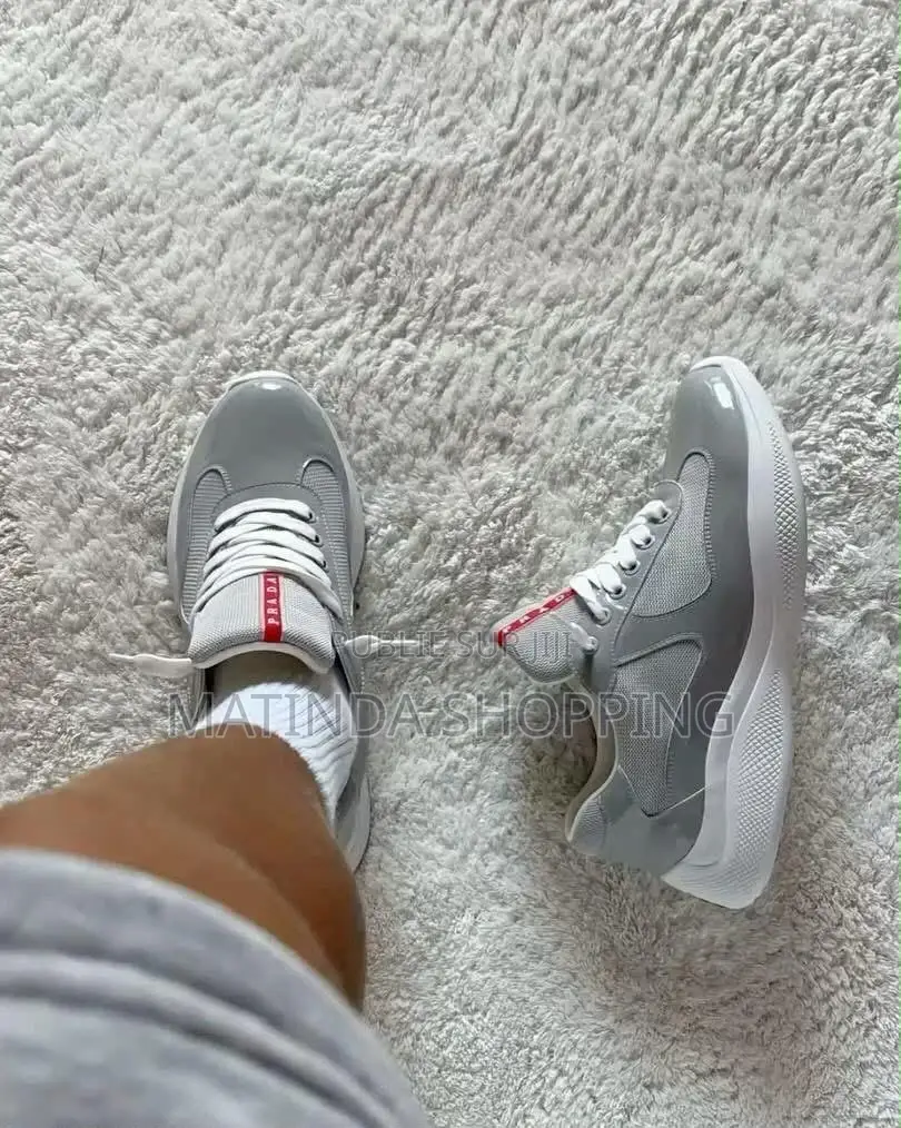 Sneakers Prada