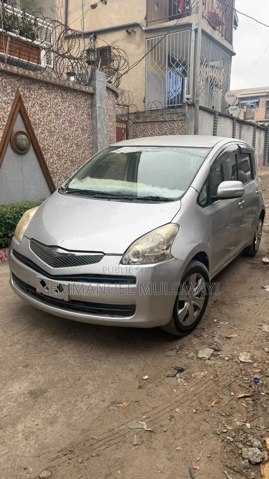 Toyota Ractis 2008 Gris