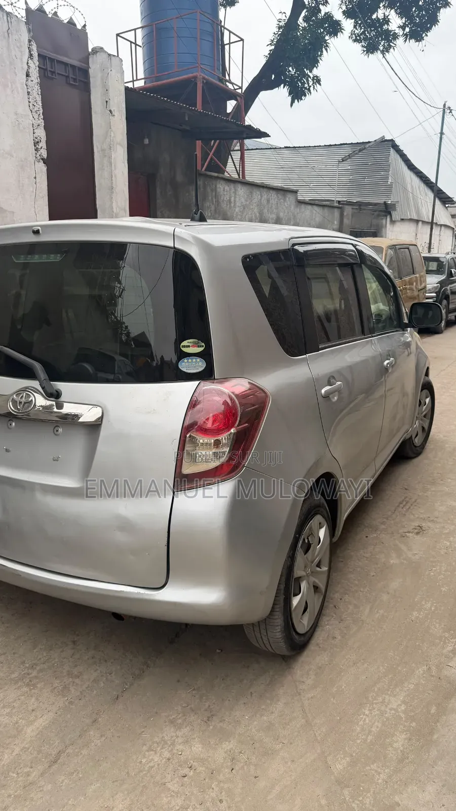 Toyota Ractis 2008 Gris