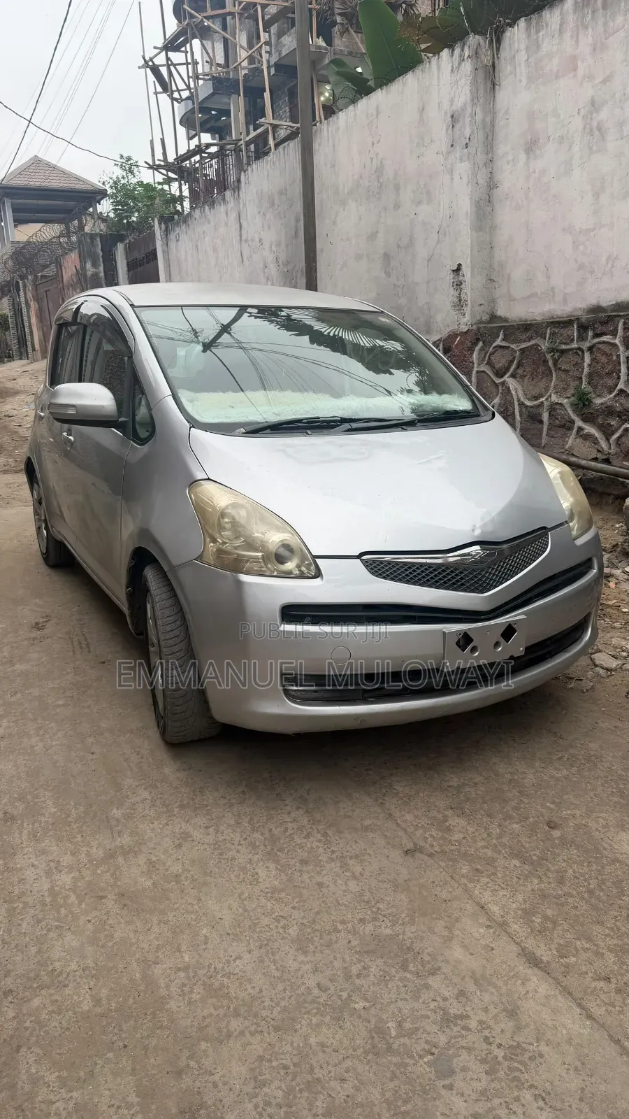 Toyota Ractis 2008 Gris