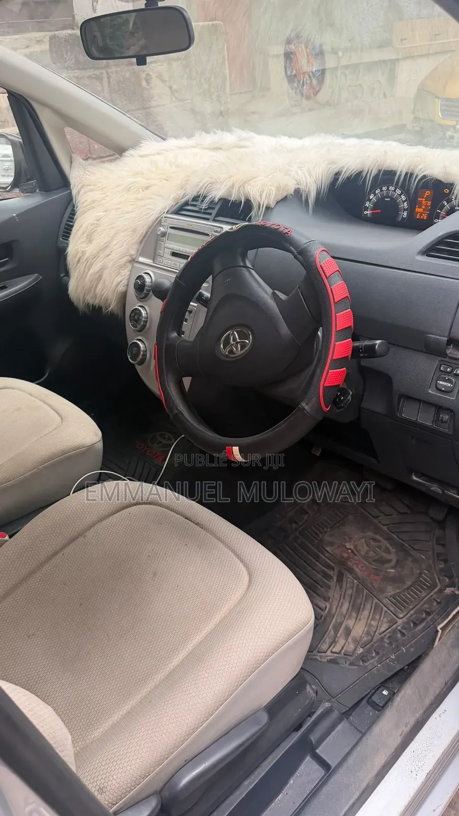 Toyota Ractis 2008 Gris