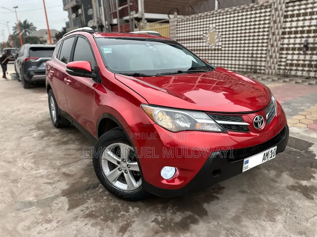 Toyota RAV4 2015 Rouge