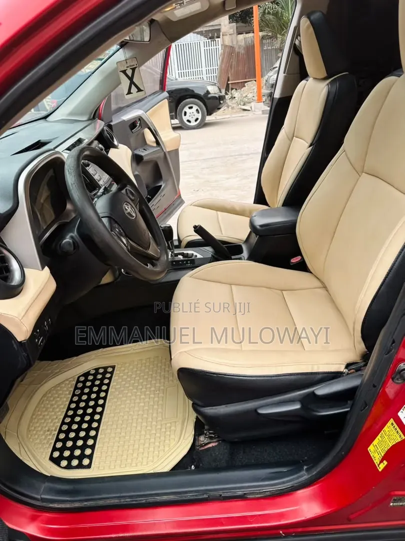 Toyota RAV4 2015 Rouge