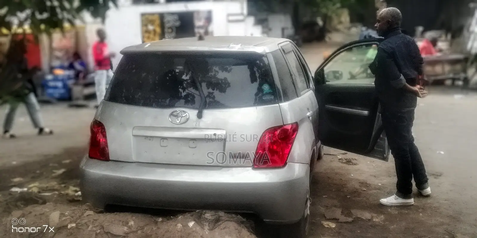Toyota IST 2006 Gris