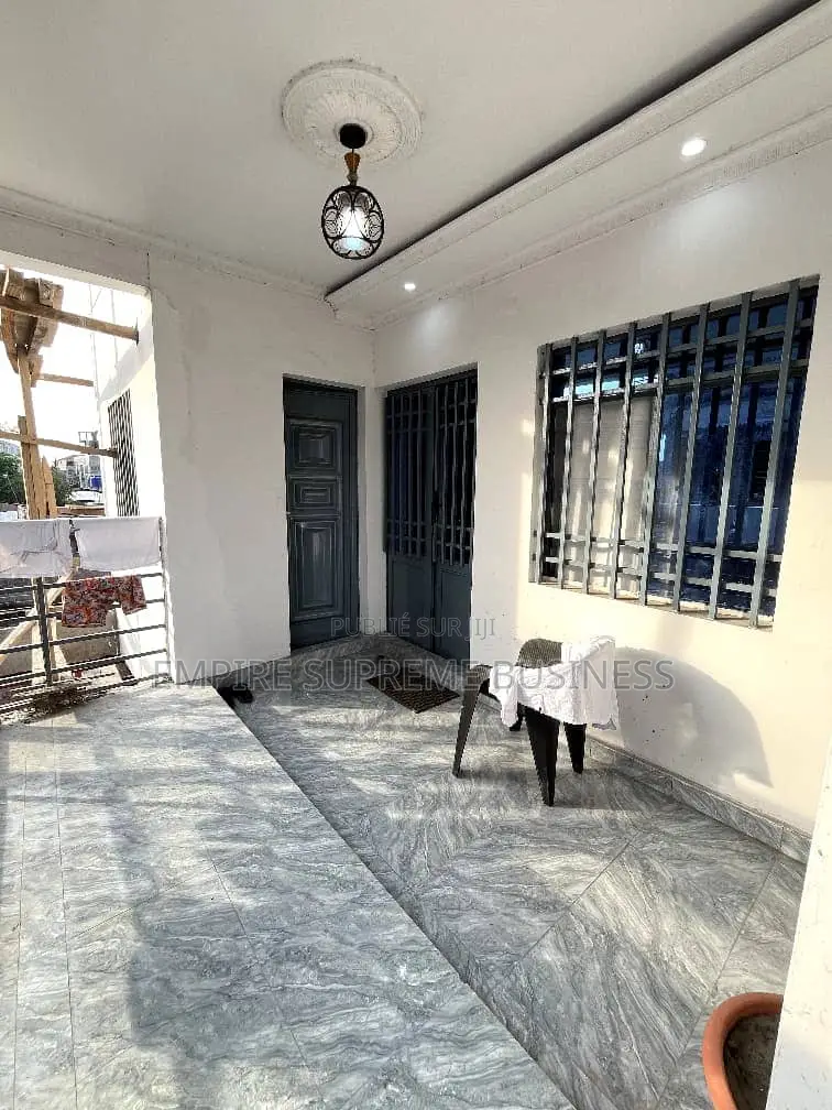 12chbre Maison dans Empire Supreme, Limete à Vendre
