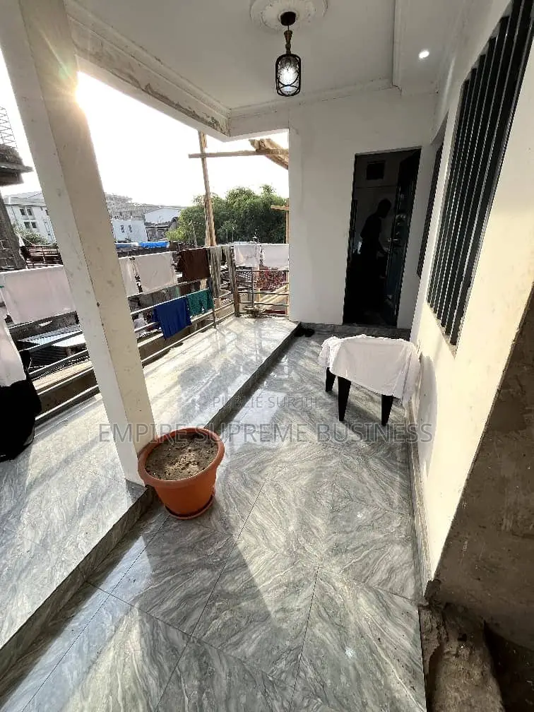 12chbre Maison dans Empire Supreme, Limete à Vendre