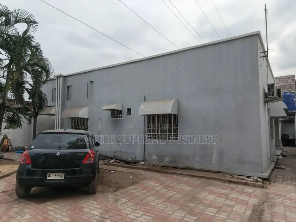 2chbre Duplex dans Empire Supreme, Kintambo à Vendre