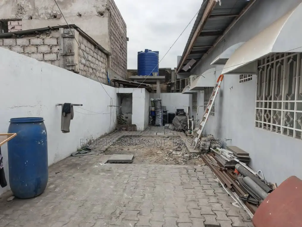 2chbre Duplex dans Empire Supreme, Kintambo à Vendre