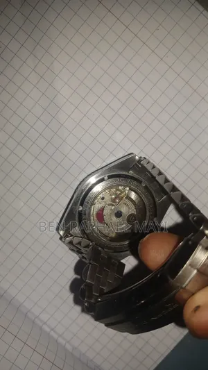 Montre Pagani Desing